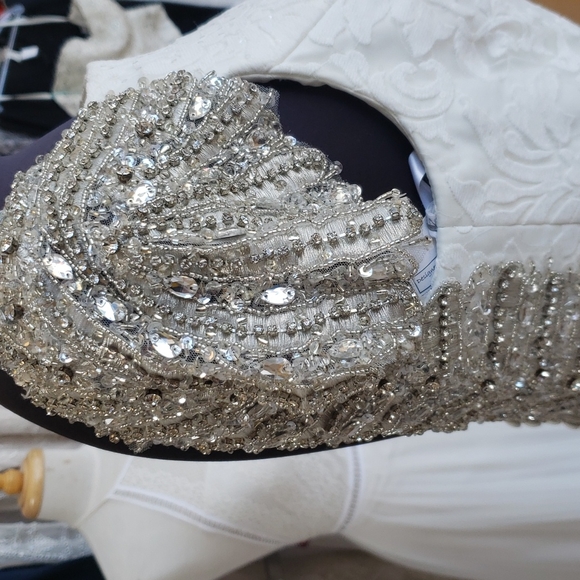 Great Gatsby wedding gown - Picture 5 of 7